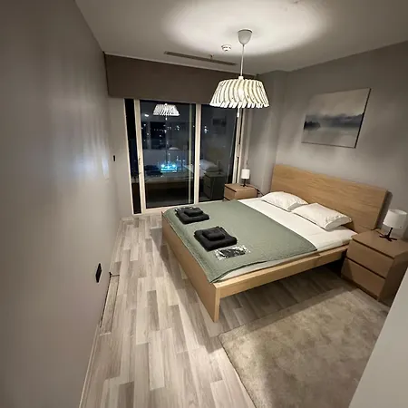 Apartment Excellent Next To The Fisekhane *