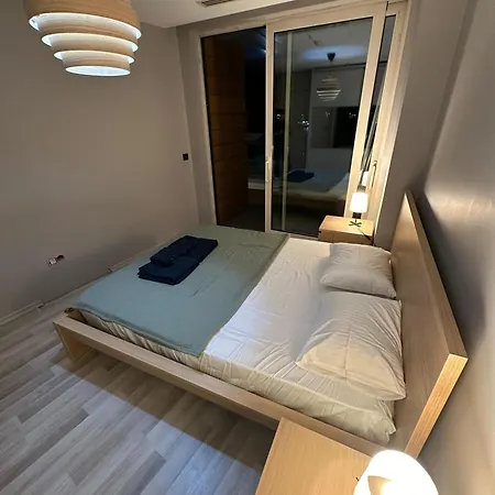 Excellent Next To The Fisekhane Apartament
